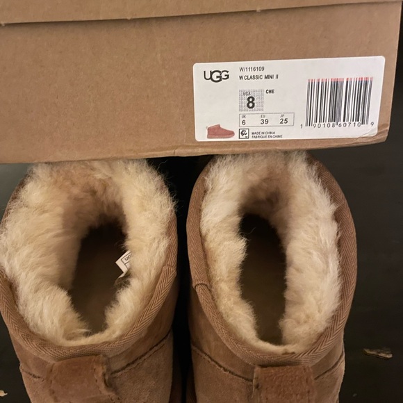 Ultra Mini Chestnut Women’s Uggs - Picture 6 of 6